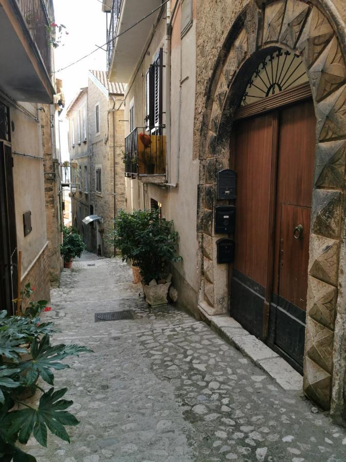 Casa D'Arte Vintage L&B - 170Metri Da Pepe In Grani Apartment Caiazzo Exterior photo